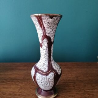 Barna kerámia váza márványos díszítéssel, dekoráció, yupie