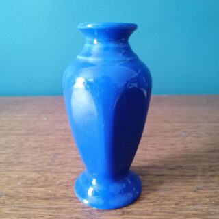 kék porcelán váza egyedi tökéletes ajándék dekoráció stílusos yupie